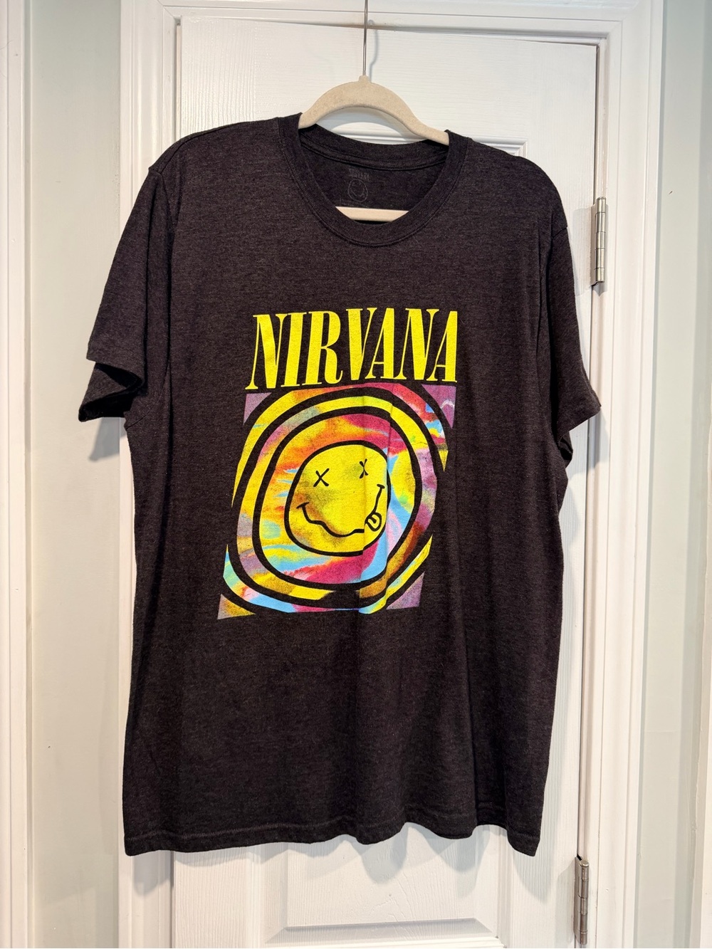 Nirvana Size 2XL Black Smiley Face Tie Dye Graphic Band T-Shirt Short Sleeve